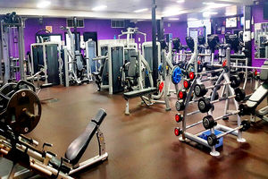 امکان بازگشایی سالن ‌های بدنسازی و اماکن ورزشی تهران از فردا