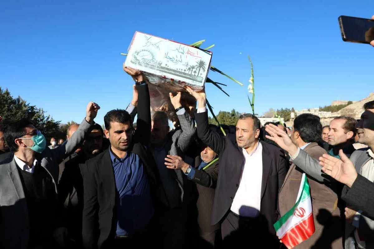 استاندار ایلام.