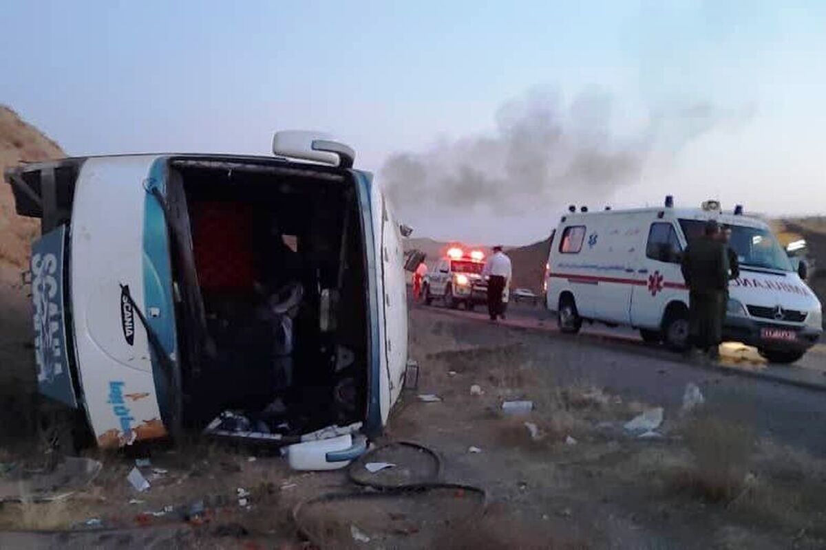 واژگونی اتوبوس