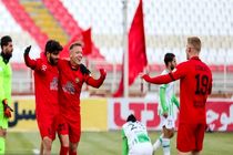 تراکتور با طوفان نیمه دوم چادرملو را در تبریز شکست داد