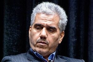 فرجی: عدم افزایش قیمت بلیت «فروشنده» موقتی است / «هویزه مشهد» سینمای حوزه هنری است نه سینماشهر