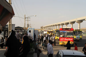 استقرار ۳۰ دستگاه اتوبوس برای انتقال زائرین در پارکسوار شمالی