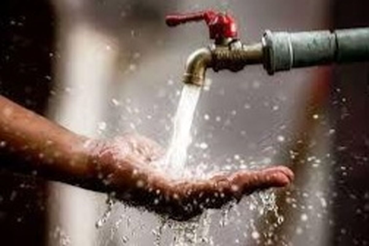 افت فشار آب