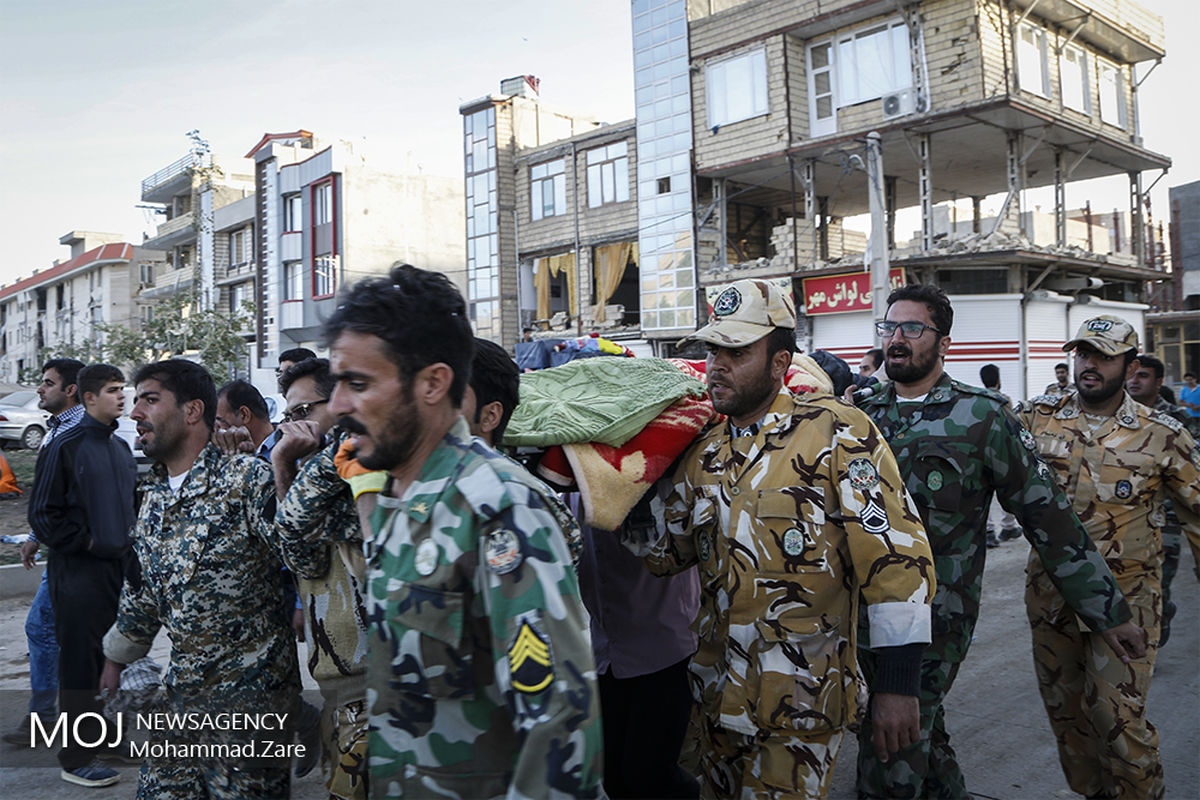 روز اول امداد رسانی به مصدومان در «سرپل ذهاب» 