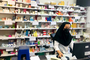 تسویه مطالبات داروخانه‌ها و مطب پزشکان طرف قرارداد بیمه سلامت در اردبیل