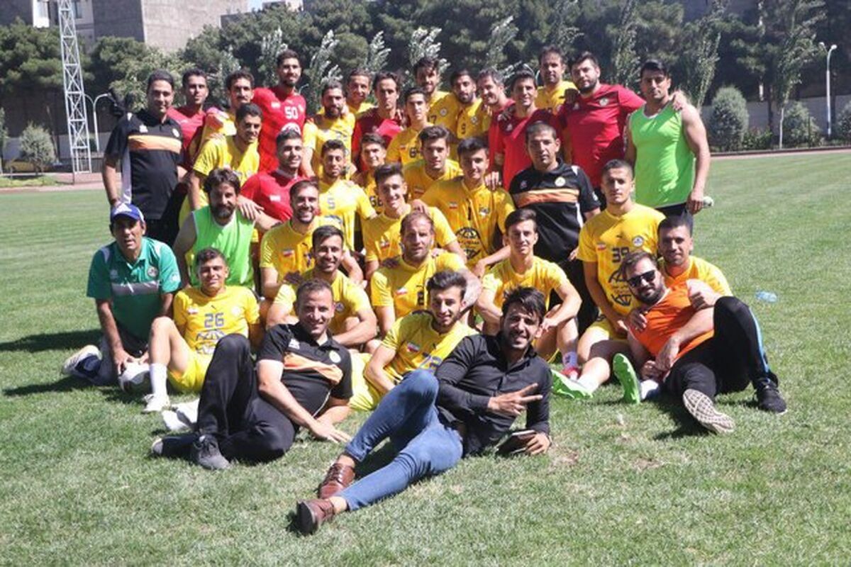 بازیکنان نفت تهران