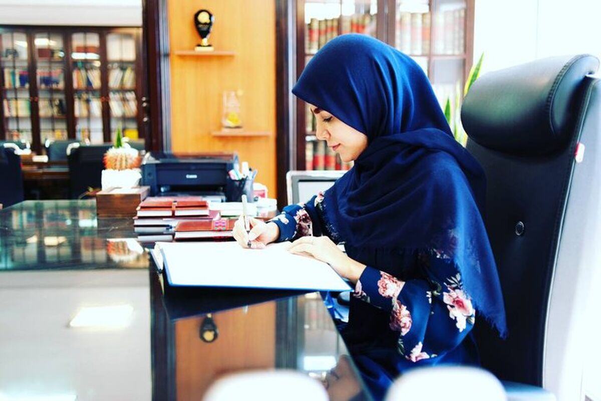 نادره رضایی