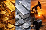 بهای نفت ۵ درصد کاهش یافت/  قیمت طلا افزایش یافت
