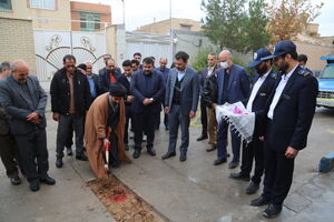 کلنگ زنی نصب نخستین انشعاب فاضلاب شهر اشترجان
