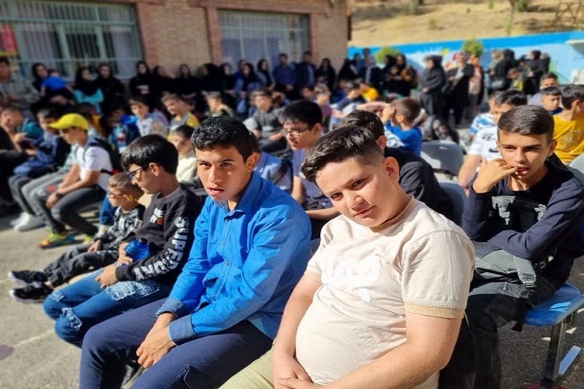 آموزش و‌پرورش کردستان