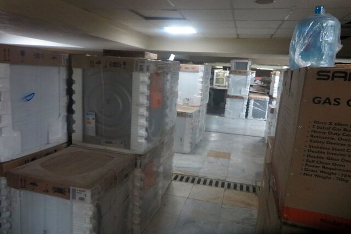 کشف انبار قاچاق