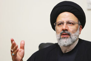 جمعی از اساتید و ‌پزشکان دانشگاه‌های کرمانشاه از رئیسی حمایت کردند
