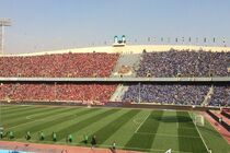 پشت درهای آزادی هزاران نفر ماندند