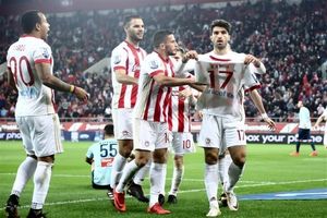 یک بارسایی سرمربی جدید تیم المپیاکوس شد