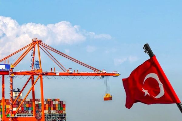 بروز آسیب جنگ تحمیلی بر رشد اقتصاد ترکیه