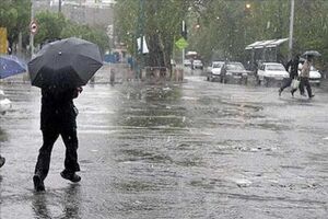 نیمه شمالی کشور بارانی و شهرهای صنعتی غبارآلود خواهد بود