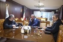 مدیران عامل مناطق آزاد وضعیت تجار و بازرگانان را با جدیت دنبال کنند