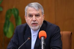 سفر وزیر میراث فرهنگی به عراق برای گردشگری زمینی