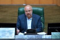 کسانی که با رژیم صهیونیستی طرح دوستی بریزند خائن و جنایتکار هستند
