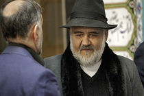 اکبر عبدی در قرنطینه است