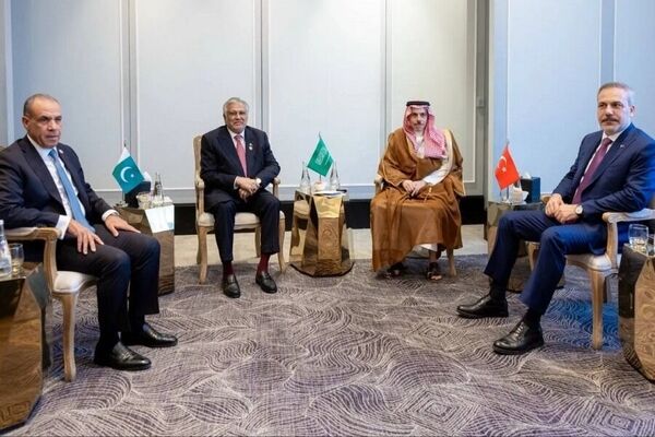 نشست چهارجانبه امان بر ضرورت بازگشت به تفاهم ایران و آمریکا تاکید کرد