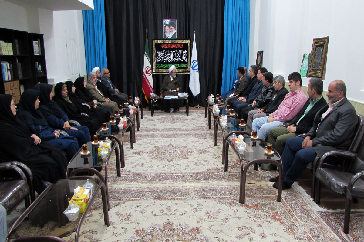 آیت‌الله فلاحتی در دیدار با اعضای انجمن نابینایان گیلان