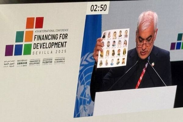 ایران مانند هر دولت دیگری، خشونت و تخریب اموال عمومی را تحمل نخواهد کرد