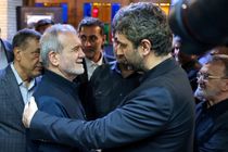 رئیس جمهور در مراسم گرامیداشت مادر مهدی طباطبایی حضور یافت