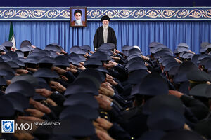 دیدار فرماندهان و کارکنان نیروی هوایی ارتش با فرمانده کل قوا