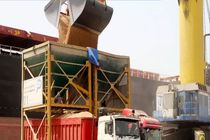 حمل یکسره کالا‌های اساسی در بندر شهید رجایی سرعت گرفت