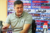 باید گروه سیرک به تمرین بیاوریم/ حق و حقوق بازیکنان را بدهید، تا کی می‌خواهید وعده بدهید؟