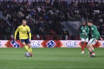 توقف بعد از ۱۰ برد، النصر امتیاز از دست داد