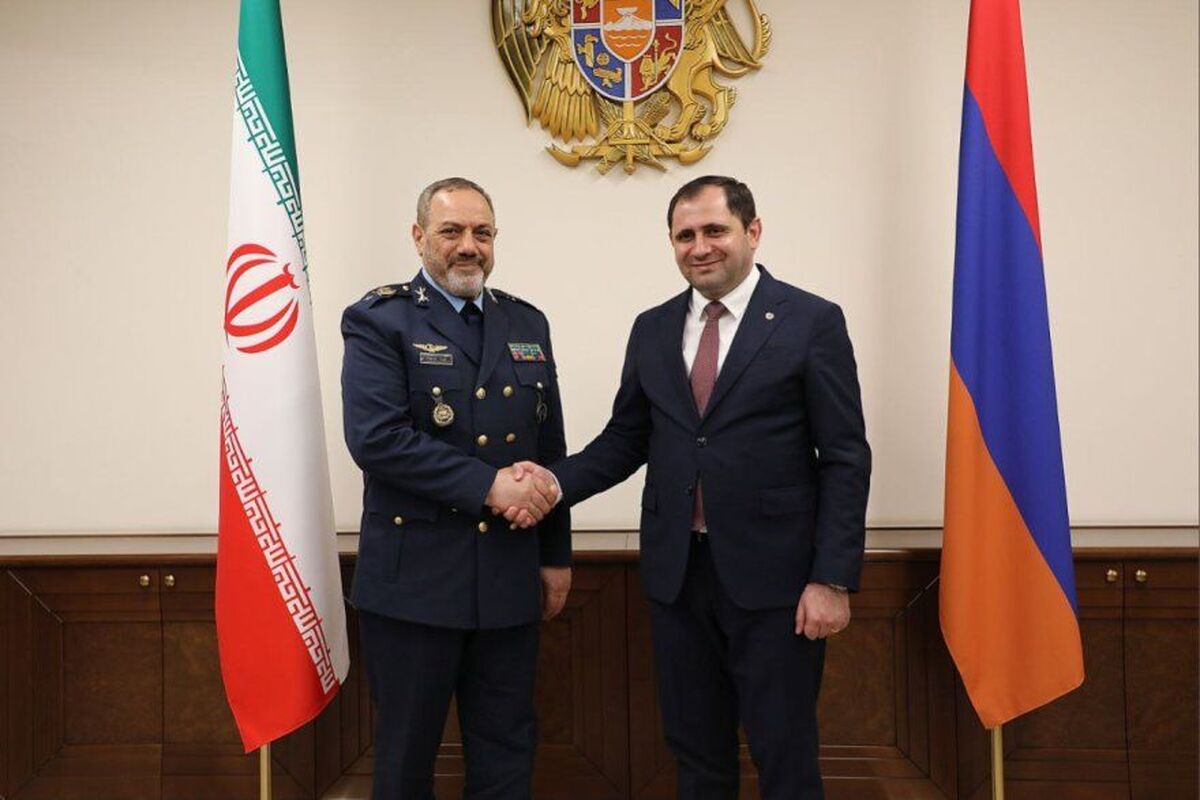وزیر دفاع