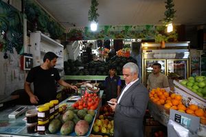 اجرای طرح ویژه نظارت بر نرخ عرضه میوه شب یلدا در جزیره کیش