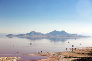 رها سازی ۳۰ میلیون متر مکعب حقابه در مسیر بختگان