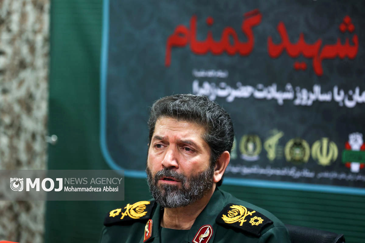 نشست خبری آیین تشییع پیکر های مطهر ۳۰۰ شهید گمنام