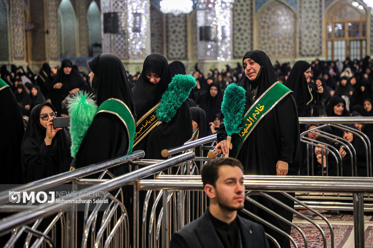 بزرگداشت رییس‌جمهور شهید در حرم رضوی