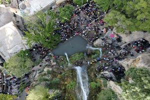 آغاز طرح مطالعاتی مقاوم سازی صخره های جنب آبشار نیاسر 