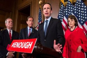 سنای آمریکا به لایحه محدودیت فروش اسلحه رأی منفی داد