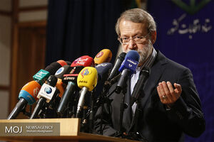 نشست ظهر امروز لاریجانی با نمایندگان برای رایزنی درباره هیأت رئیسه