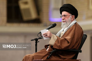 انتشار تقریظ رهبر انقلاب بر کتاب «آخرین فرصت» 