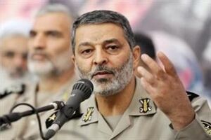 تضعیف وحدت نیروهای مسلح بازی کردن در زمین دشمن است