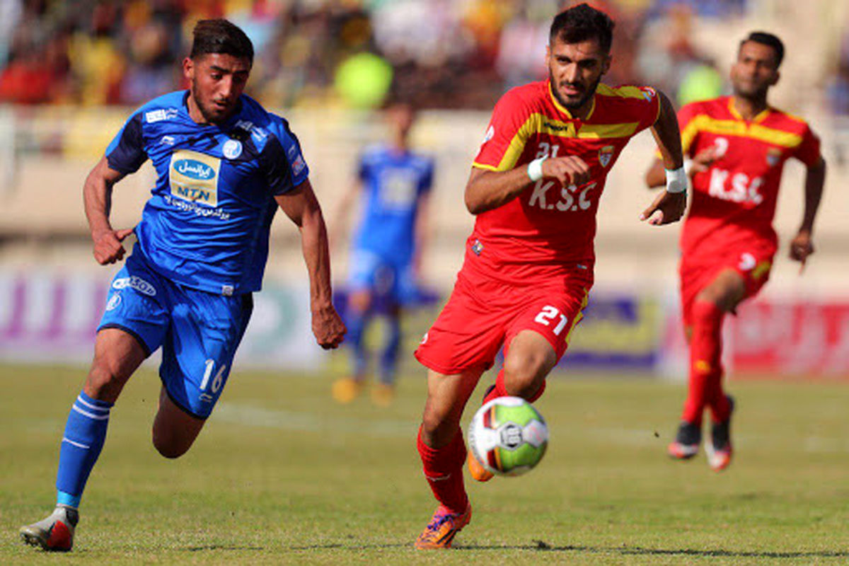 بازی فولاد خوزستان و استقلال1