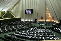 آغاز  نوبت عصر صحن علنی مجلس/ ادامه بررسی استیضاح وزیرراه و اخذ دفاع های آخر وزیر 
