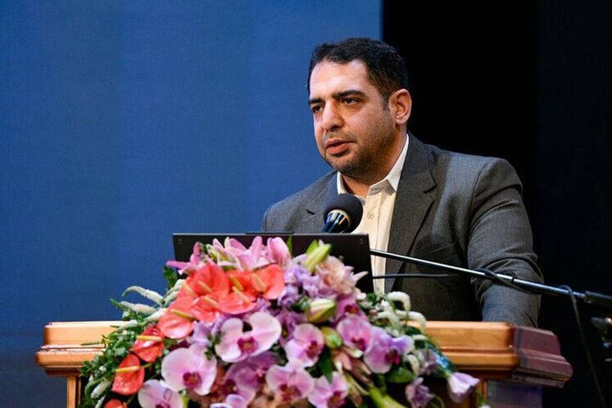 آرمان خورسند
