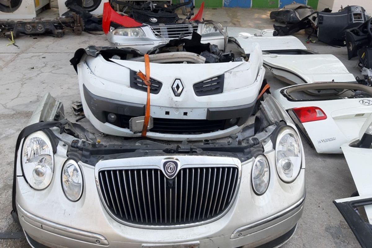 قطعات خودرو