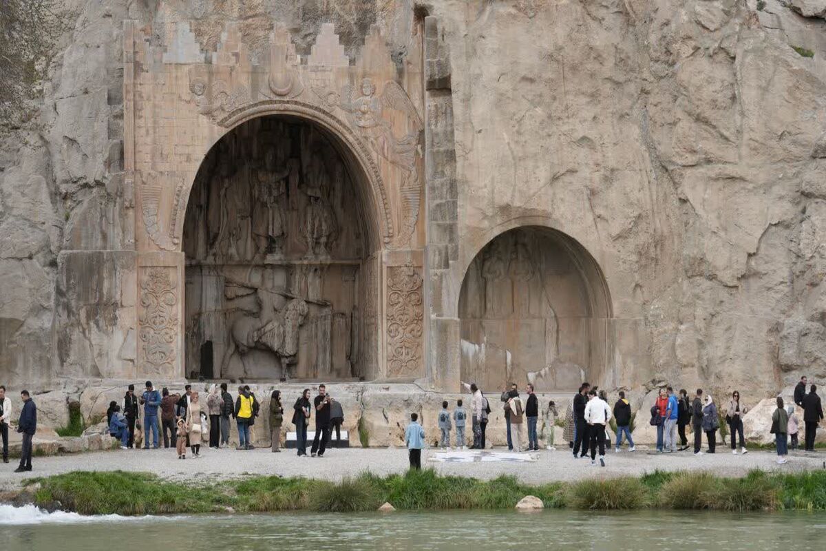 طاق بستان
