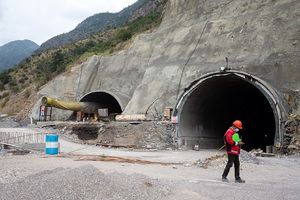 تونل دوم حیران تا یک سال آینده به بهره‌برداری می رسد