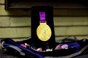 ورزشکار هرمزگانی مدال طلای خود را «سحر امامی» اهدا کرد