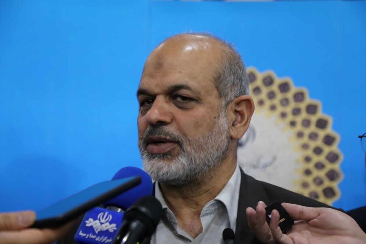 احمد وحیدی 